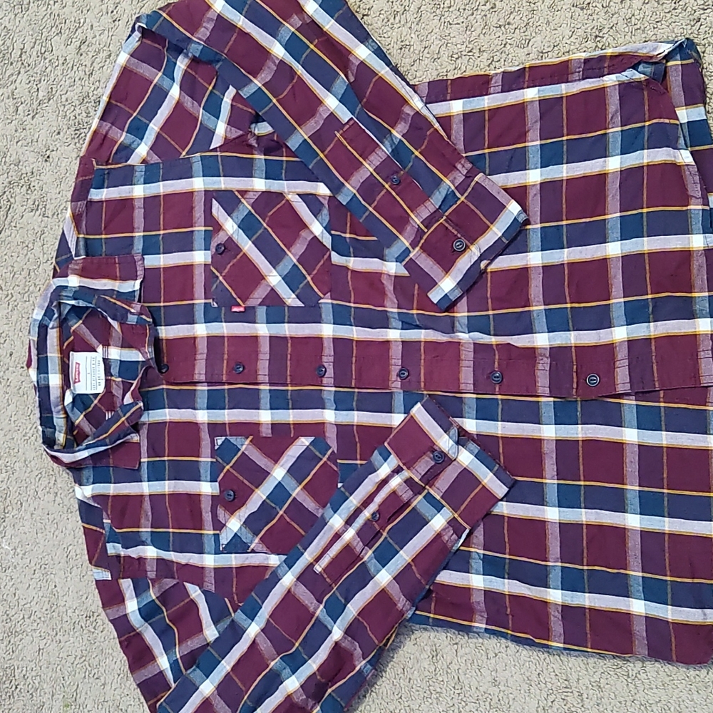 Levi's Men's Large Red Flannel